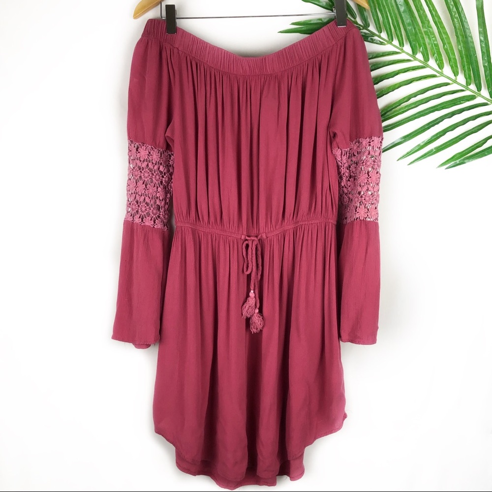 Hint Of Blush Pink Off the Shoulder Dress Large